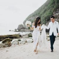 Linh and Khoa married in Bali